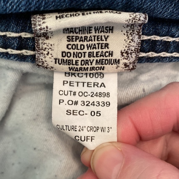 BKE Culture Crop Jeans - Picture 6 of 10